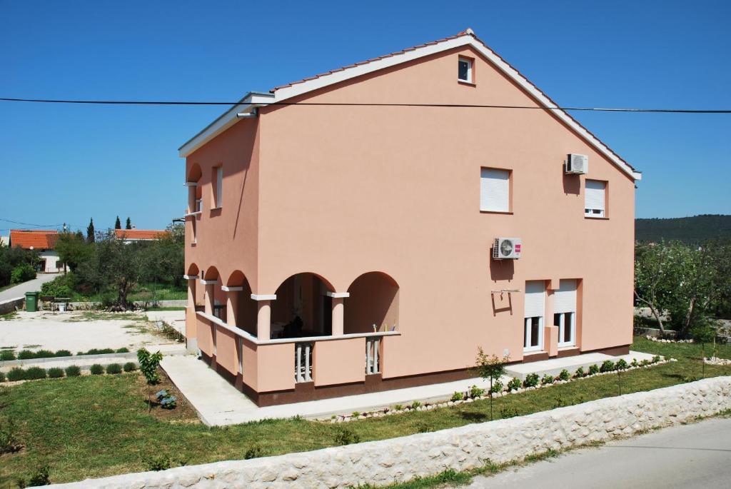 Apartments Luna Сукошан Екстер'єр фото